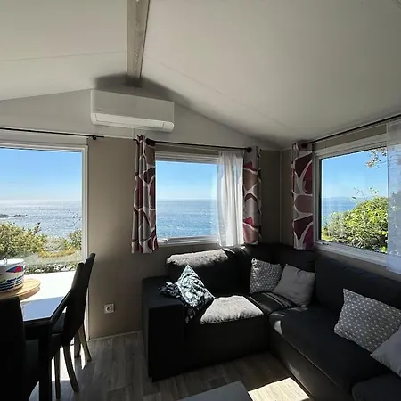 Mobil-home Vue Camping 4*
