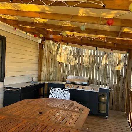 Mobil-home Vue Camping 4*